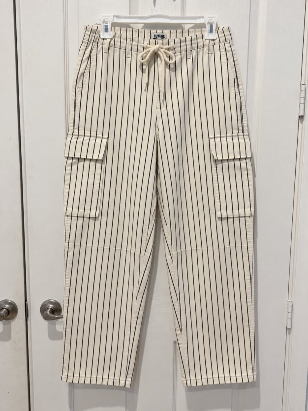 Future Collective Pinstripe Cargo Pants Women’s 8 Cream Black Utility